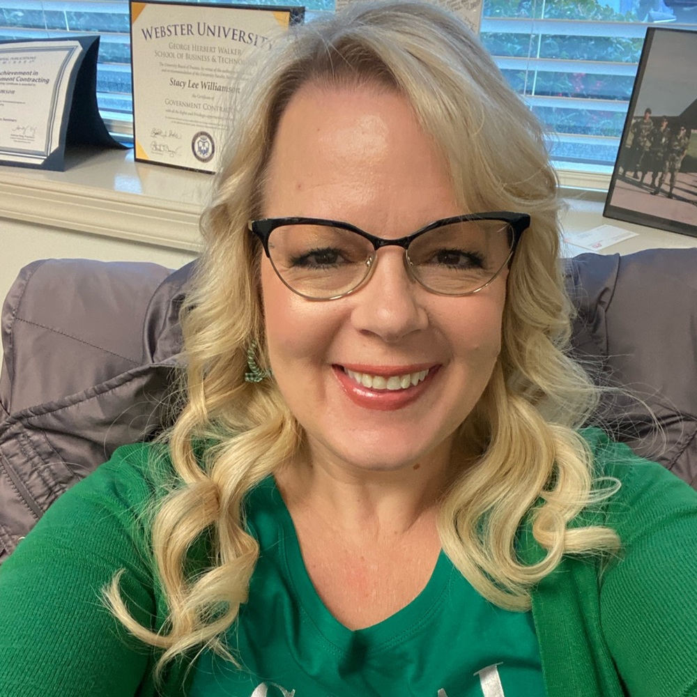 Meet your Posher, Stacy